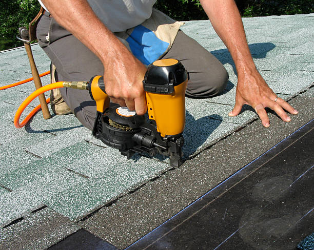 Best Residential Roofing Contractor  in Mahomet, IL
